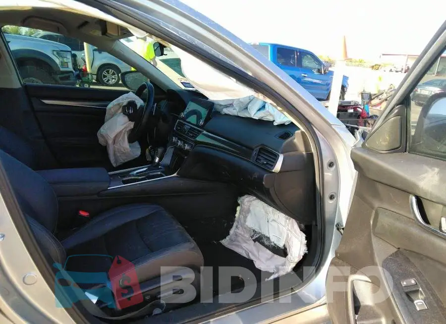 1HGCV1F43MA083374 Photo# 5