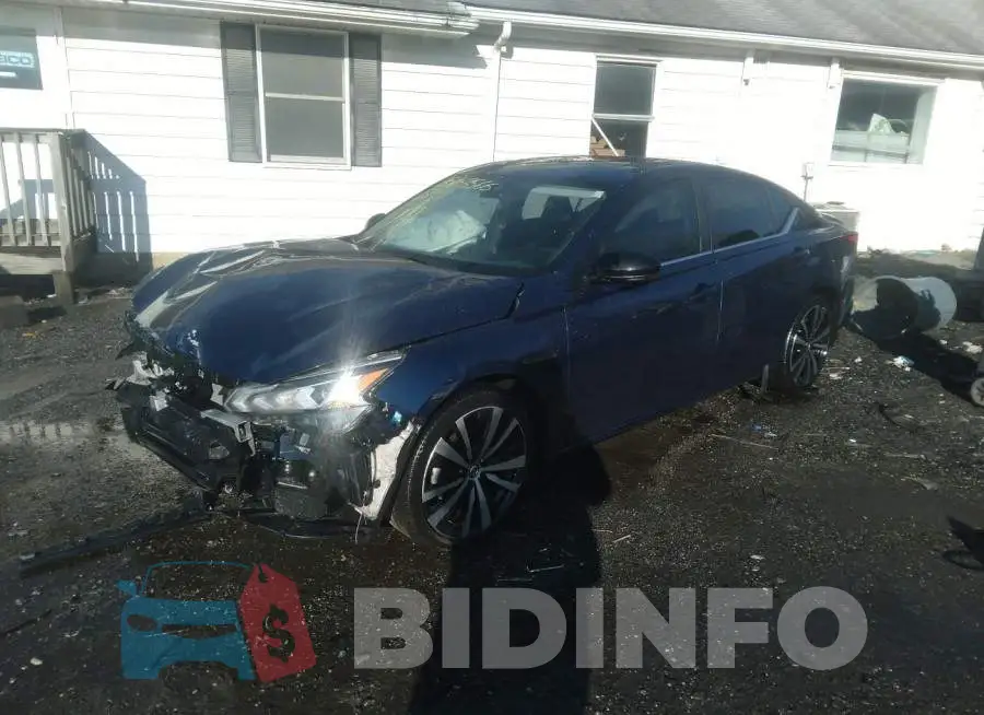 1N4BL4CV2LC278633 Photo# 2