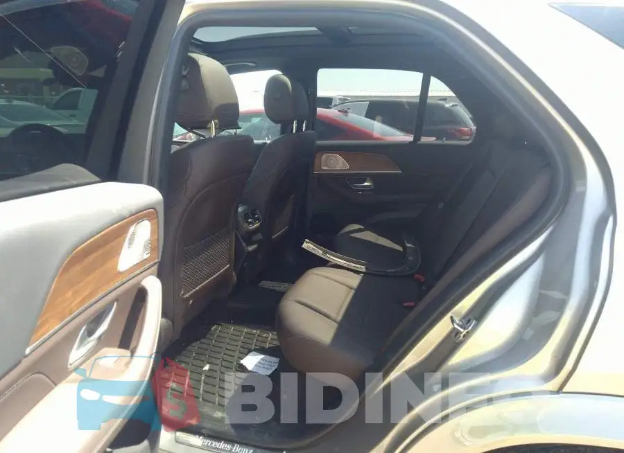 4JGFB4JB9NA797373 Photo# 8