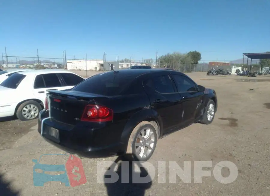 1C3CDZBG4DN741930 Photo# 4