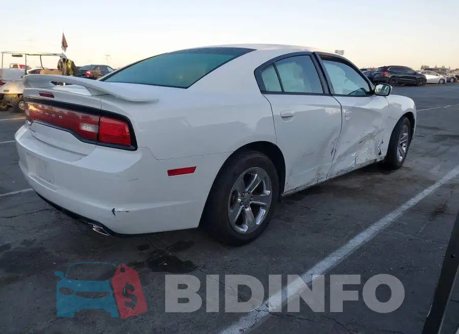 2C3CDXBG4DH533849 Photo# 4