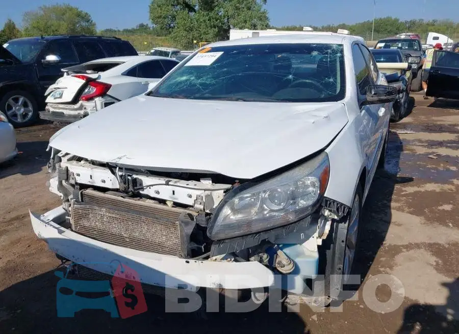 1G11E5SX4FF173791 Photo# 6