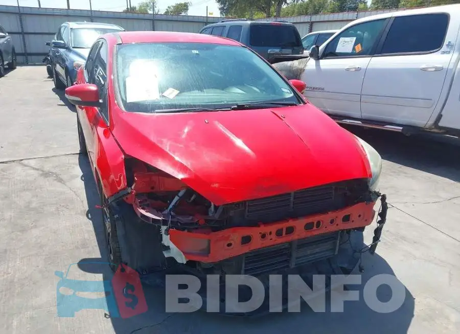 1FADP3F25GL290709 Photo# 6