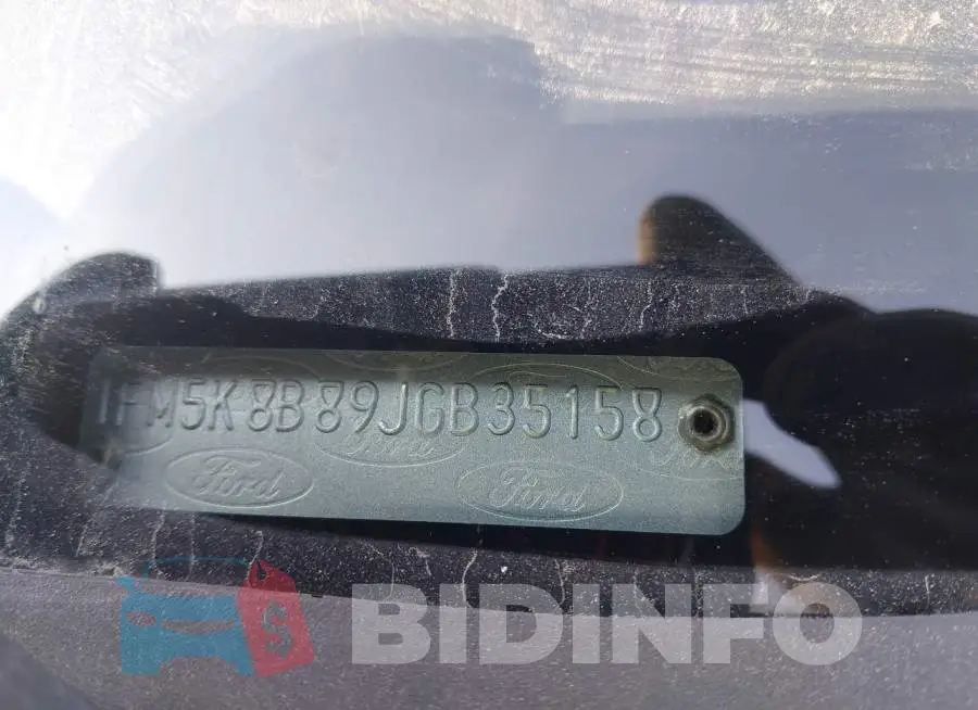 1FM5K8B89JGB35158 Photo# 9