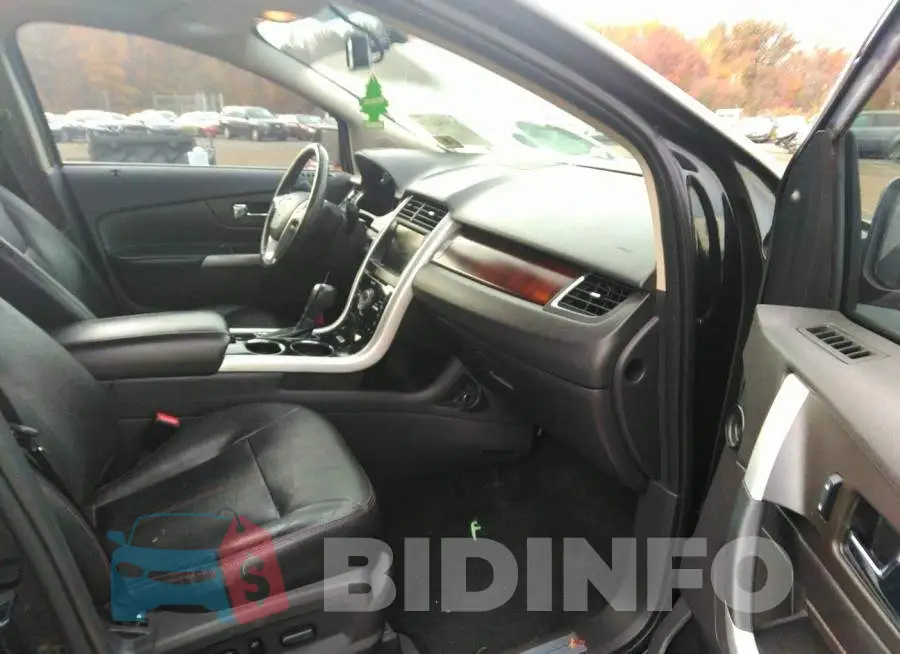 2FMDK3KC5DBA82148 Photo# 5