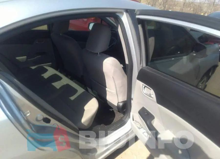 19XFB2F51DE018281 Photo# 8