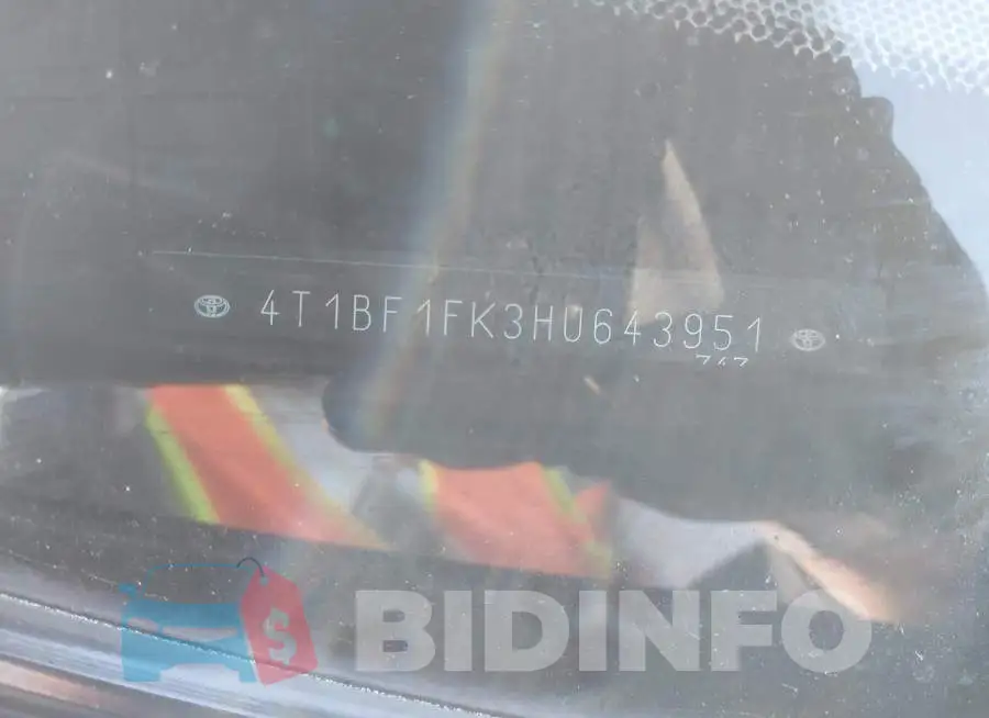 4T1BF1FK3HU643951 Photo# 9