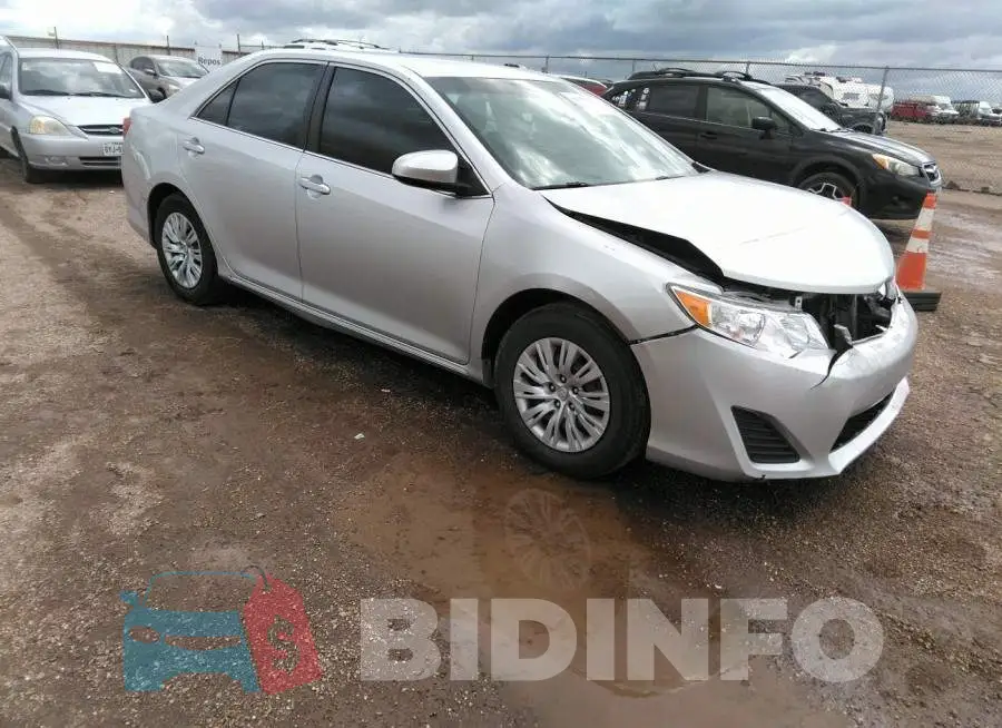 4T4BF1FK9DR331696 Photo# 1