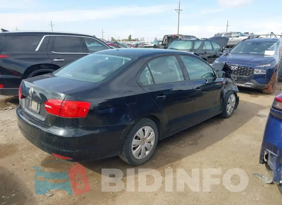 3VW2K7AJ8DM213541 Photo# 4