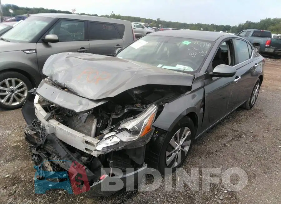 1N4BL4BV1KC170584 Photo# 2