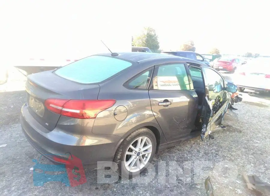 1FADP3F28GL373874 Photo# 4