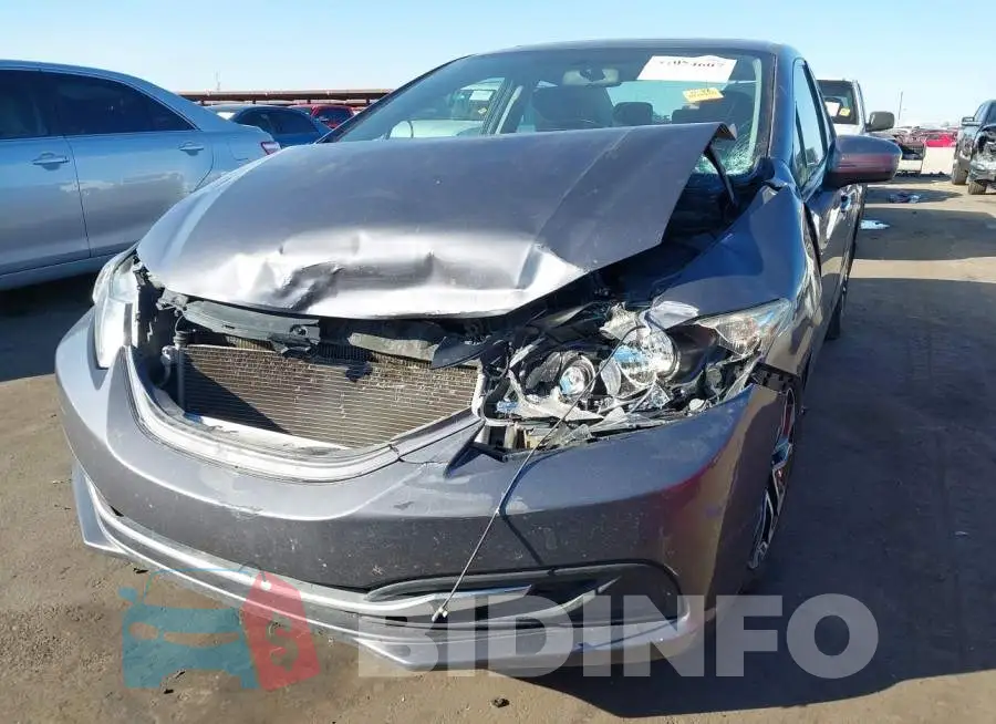 19XFB2F8XEE038752 Photo# 6
