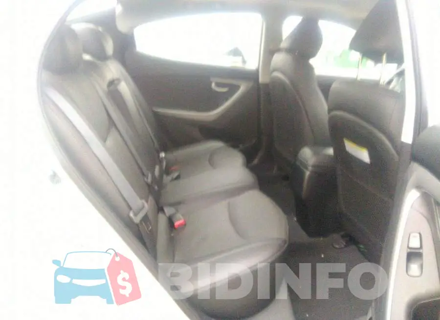 5NPDH4AE2GH653051 Photo# 8