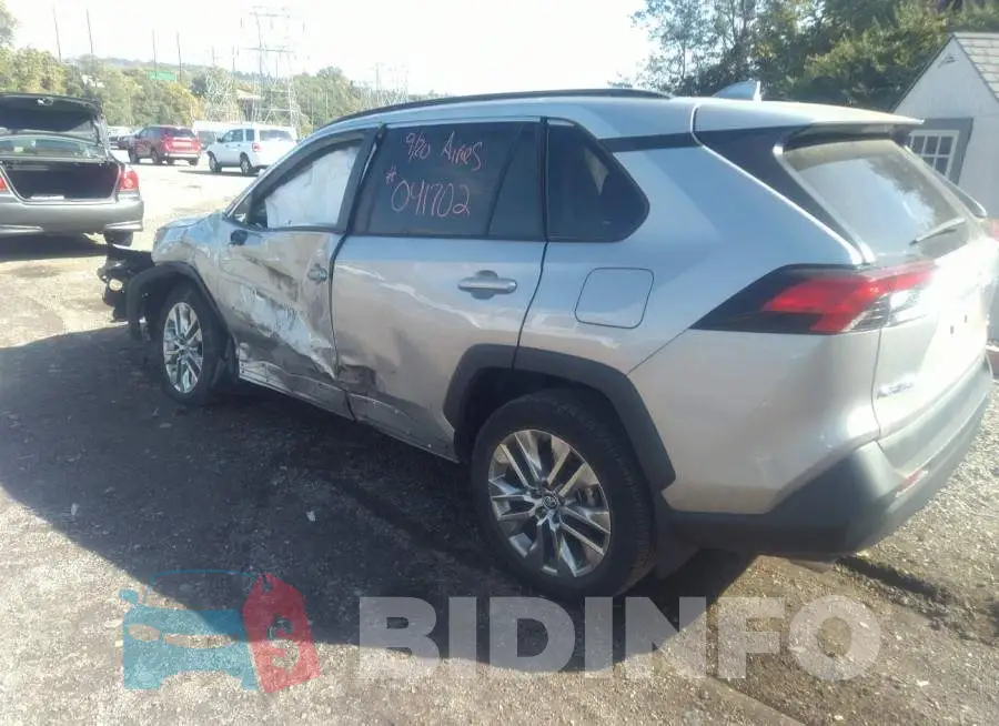 2T3A1RFV3KC041702 Photo# 3