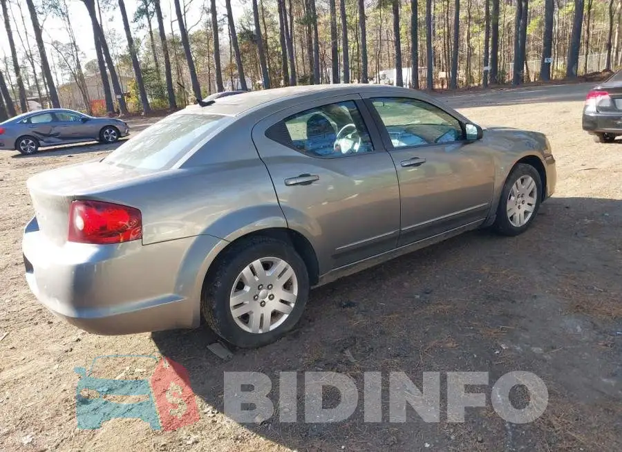 1C3CDZAB8DN590063 Photo# 4