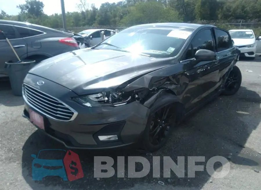 3FA6P0HD2LR120437 Photo# 2