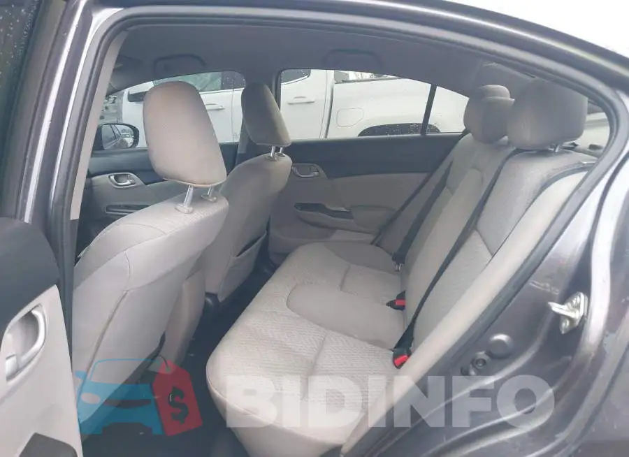 19XFB2F53FE024313 Photo# 8