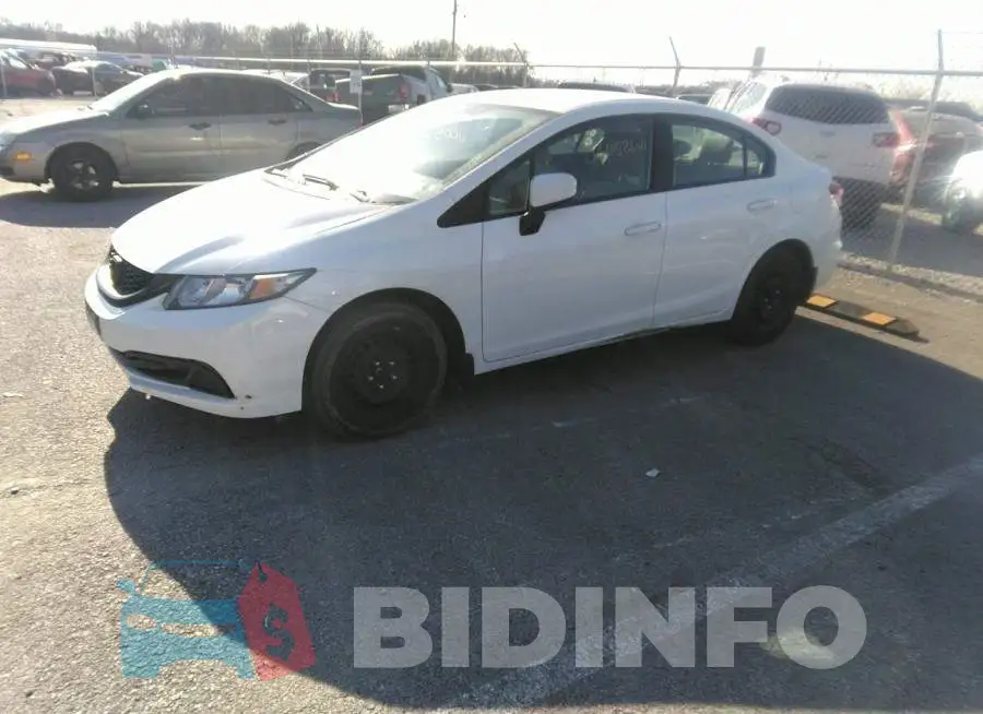 19XFB2F5XEE033802 Photo# 2