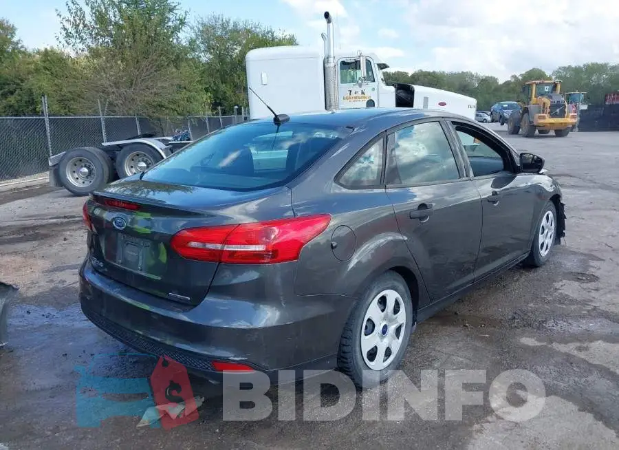 1FADP3E21GL336523 Photo# 4