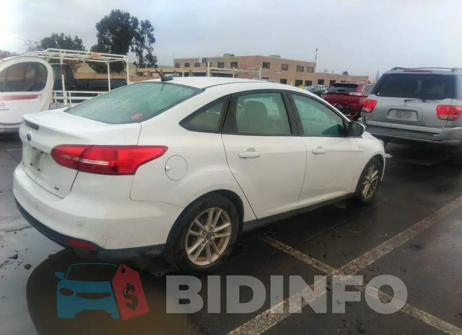 1FADP3F25GL363285 Photo# 4