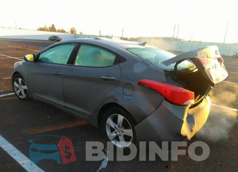 5NPDH4AE2DH208921 Photo# 3