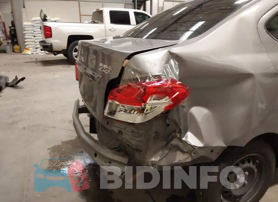 ML32F3FJ4HHF18625 Photo# 6