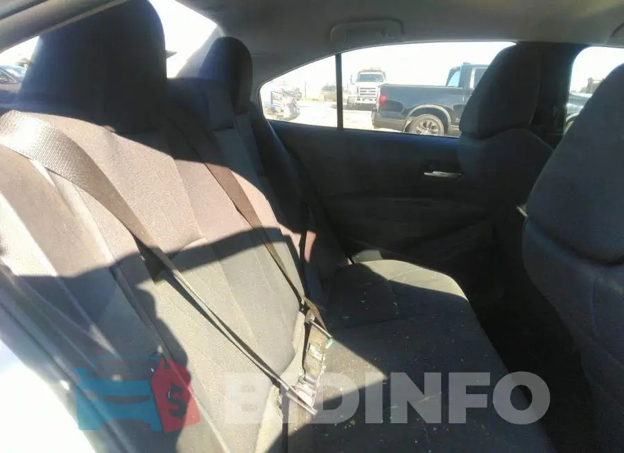 5YFEPRAE4LP063418 Photo# 8