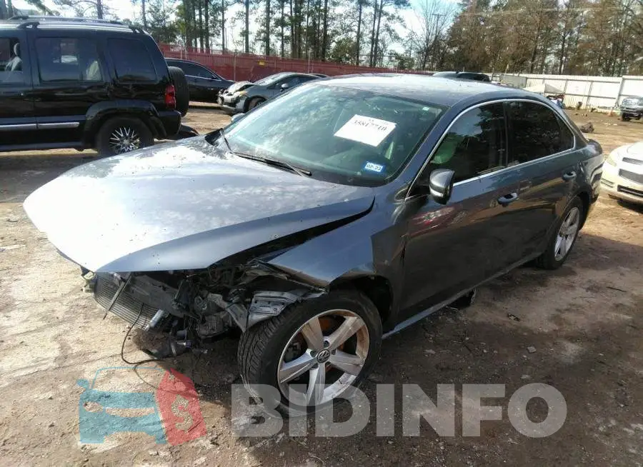 1VWAS7A38FC120276 Photo# 2