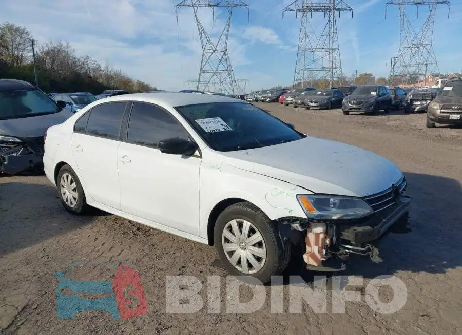 3VW267AJ4GM217207 Photo# 1