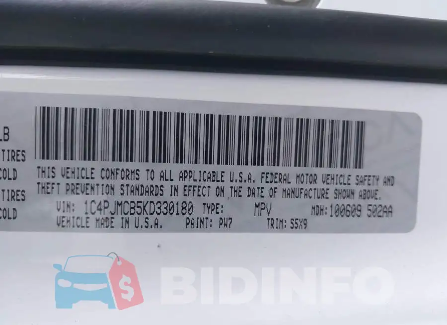 1C4PJMCB5KD330180 Photo# 9