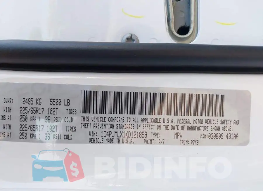 1C4PJMLX1KD121899 Photo# 9