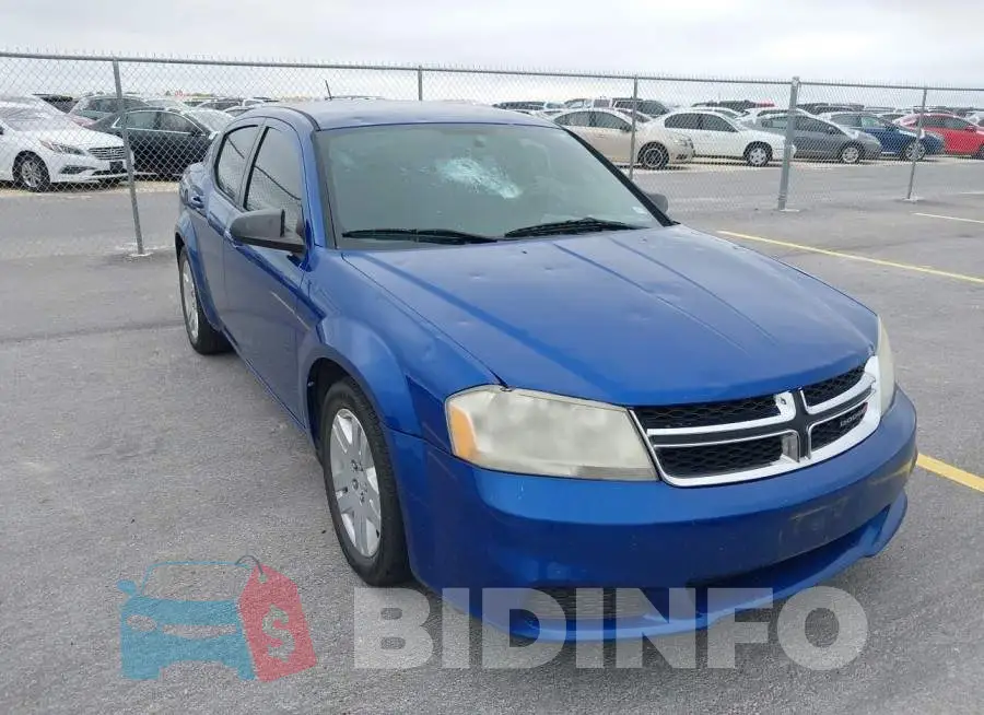 1C3CDZAB3DN677272 Photo# 1