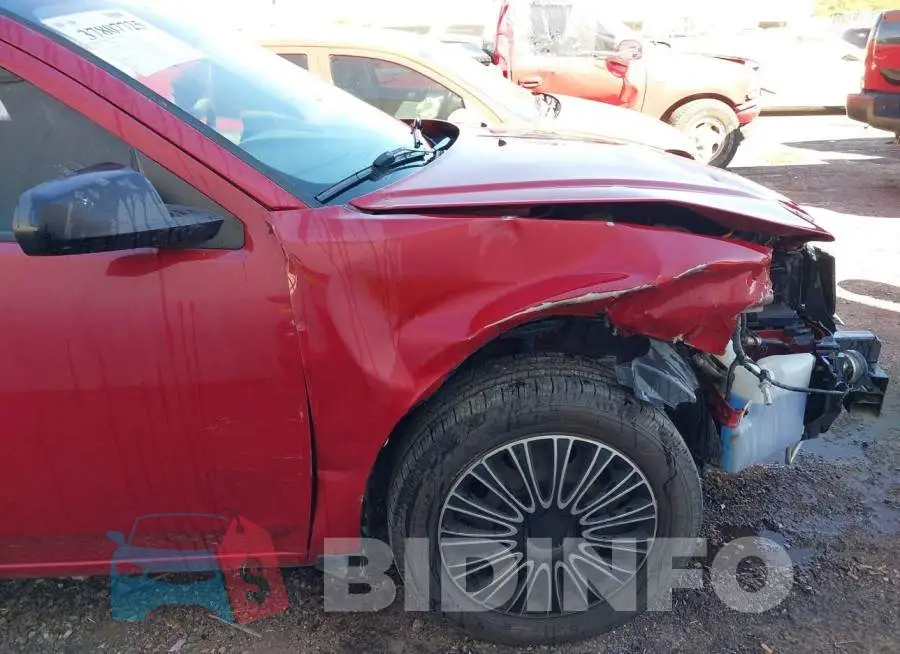 1C3CDZAB6DN633041 Photo# 6