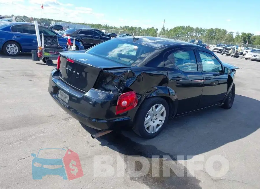 1C3CDZAB8DN619335 Photo# 4