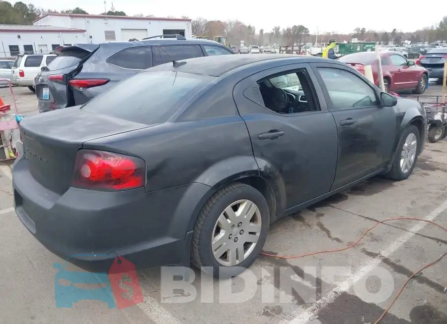 1C3CDZAB8DN730094 Photo# 4