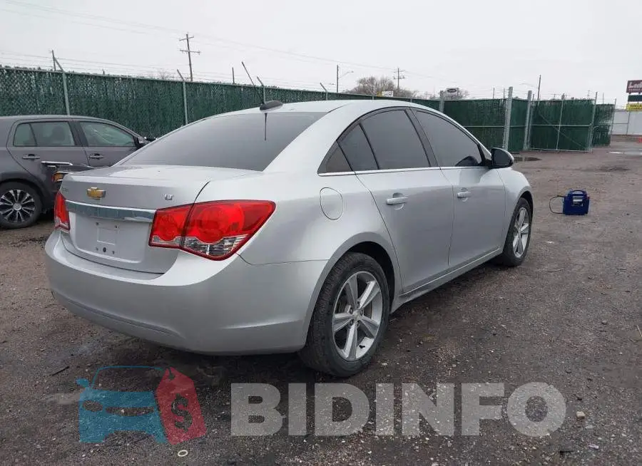 1G1PE5SB5F7175848 Photo# 4