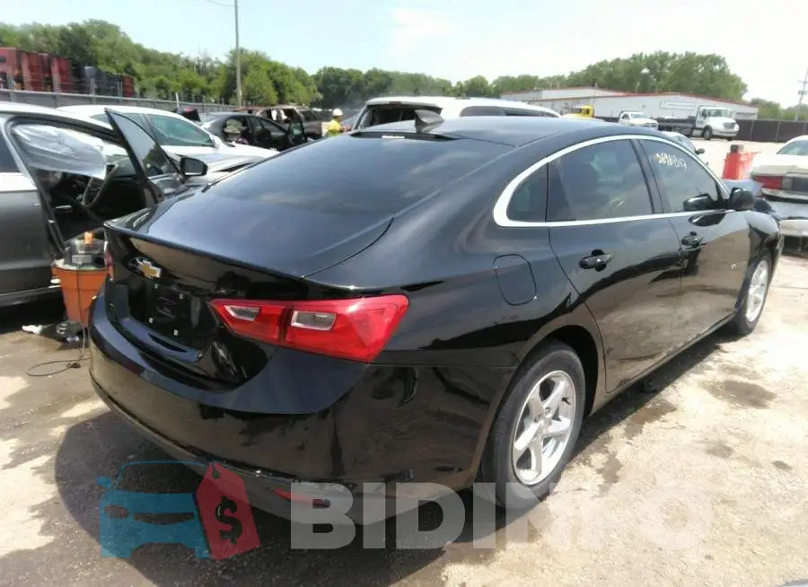 1G1ZB5ST8HF188905 Photo# 4
