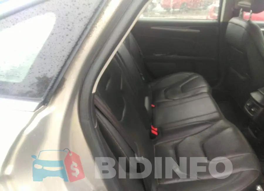3FA6P0D9XGR205193 Photo# 8