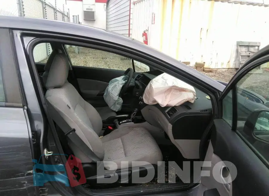 19XFB2F52EE218023 Photo# 5