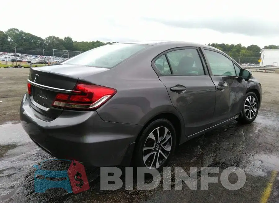 19XFB2F87FE024499 Photo# 4