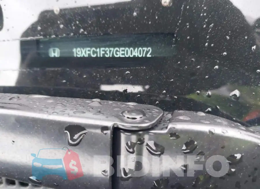 19XFC1F37GE004072 Photo# 9