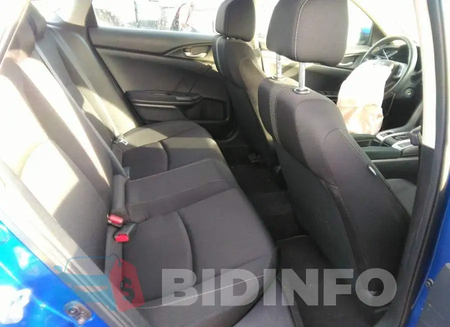 19XFC2F50GE035963 Photo# 8