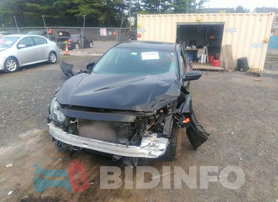 19XFC2F50HE203182 Photo# 6