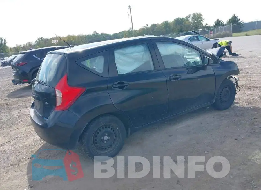 3N1CE2CP5FL402226 Photo# 4