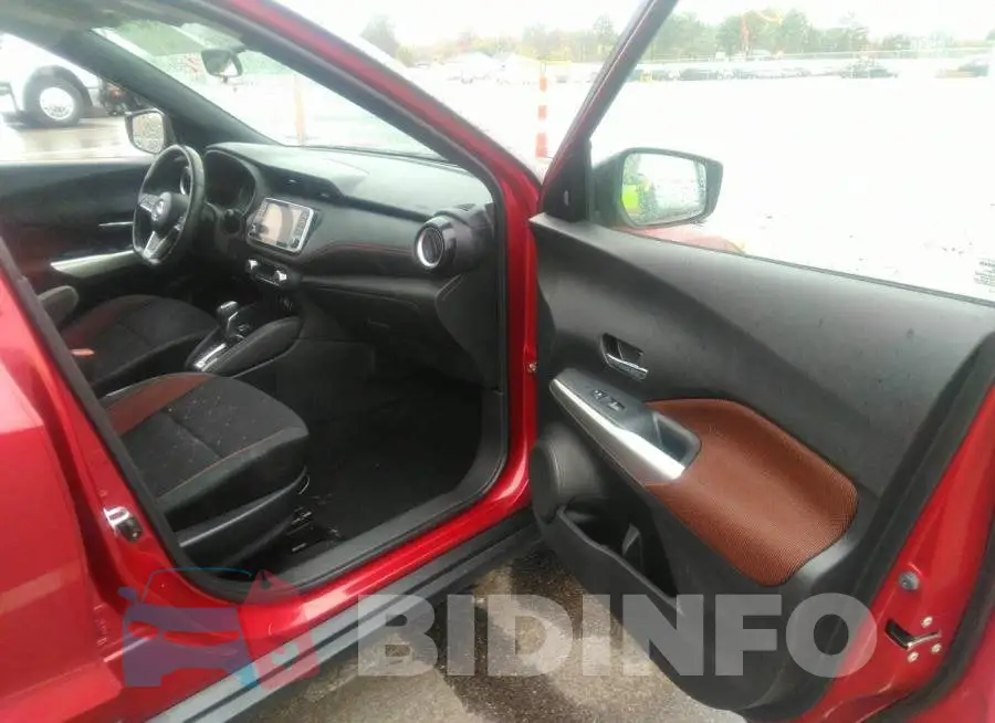 3N1CP5CU3KL508881 Photo# 5