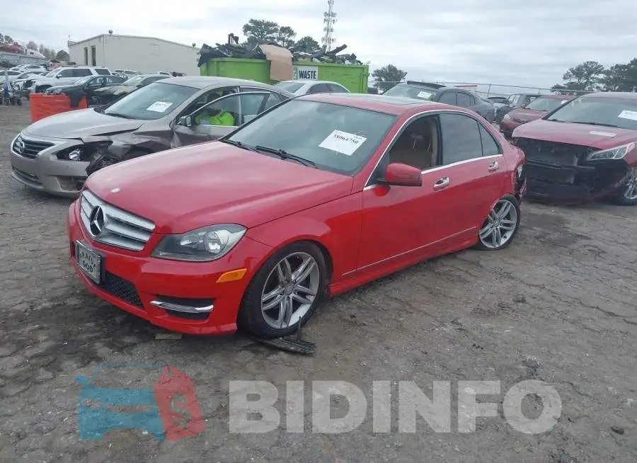 WDDGF8AB0DR246615 Photo# 2