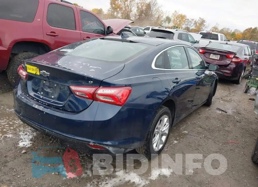 1G1ZD5ST2LF018039 Photo# 4