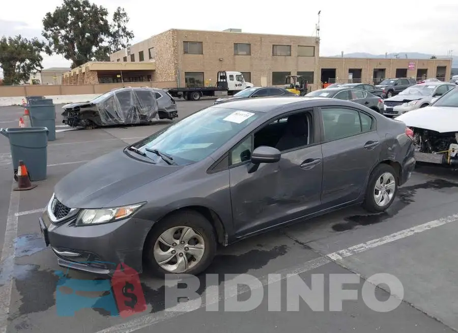 2HGFB2F58FH565265 Photo# 2