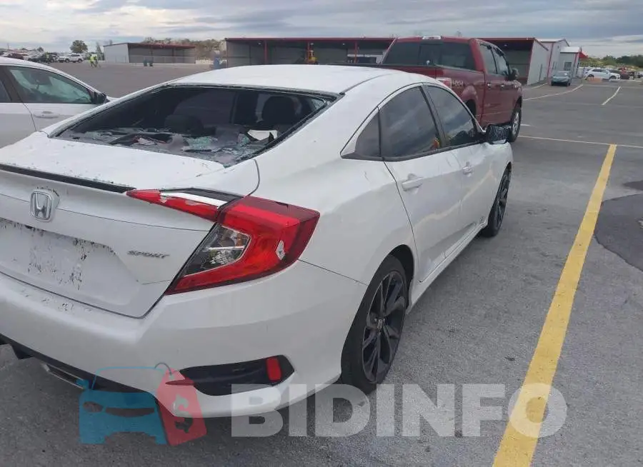 2HGFC2F83MH557370 Photo# 4