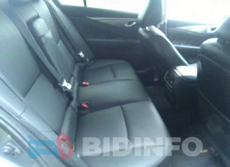 JN1EV7AP4HM739911 Photo# 8